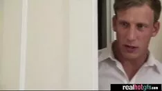 تشغيل الرقم الحقيقي الساخن الساخن (يهيمن التناغم الموسيقي) أثار العنوان بشدة قبل كاميرا التلفزيون mov-15
