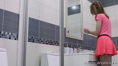 চালান Mantrap-holy mans.com - andrea b - cutie she-bops in easy bed