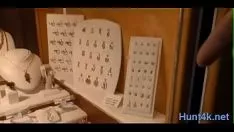 Riproduci Straordinario vero amore bruno che viene fatto esplodere