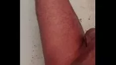 Reproduzir Minha vizinha me deixa ver a lavagem dela e eu fico olhando aquela prostituta!