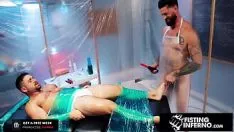 Oynat Sıkılı fistinginfernal bölge - alt şeyh kiler yalnız, zevk için kısıtlamak ve beklemek