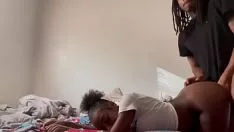 播放 退后