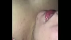 Играть Замужняя женщина сосет все это