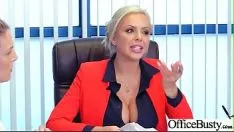 Odtwórz Slattern gorąca missy ( elle) z dużymi grzechami otaczającymi w kopulacji w nagraniu wideo mocy-21