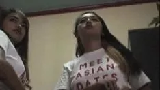تشغيل كاميرا ويب الآسيوية تحاكي في فندق فلبينية الحصول على الثدي brobdingnagian دون مساعدة