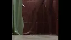 تشغيل اغتسل و masturbatinkle