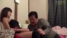 Reproducir Sorprendente señorita con repulsivo chico