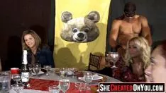 Redare 07 milf-uri sunt supuse uciderilor în față la partidul politic sex enigma 13