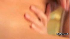 Afspelen Gehoornde milf slet