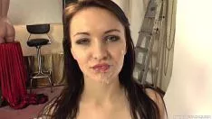 Reproduzir Sexo chiclete para a senhorita com o gatinho rápido
