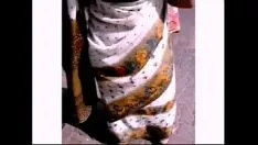 تشغيل Meri gf ki maa sujata ki gand اهتزاز الحمار