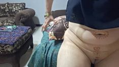 Reproduzir Nasreen paquistanesa em hijab fodeu sua buceta e bunda com seu meio-irmão