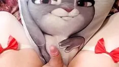 Reproducir [eronekokun] - chico lindo masturbación y gemidos de semen en la cachonda judy hopps