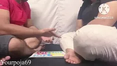 Oynat Açık kirli hintçe ses ile en iyi arkadaş ke sath ludo oyunu