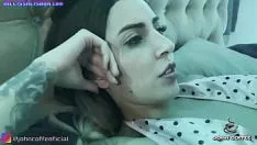 Redare Novinha face orificiu cu urzica și face o baie în cum. melissa lisboa
